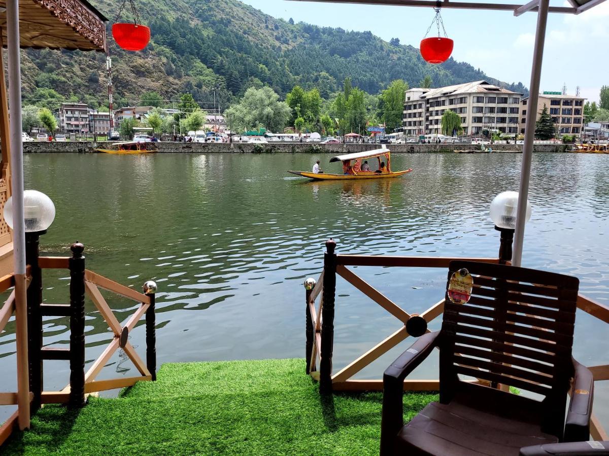 Tashkand Houseboat Srīnagar Eksteriør bilde